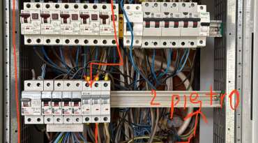 Jak przegląd instalacji elektrycznej ujawnił zagrożenia, które mogły kosztować zdrowie i mienie – studium przypadku